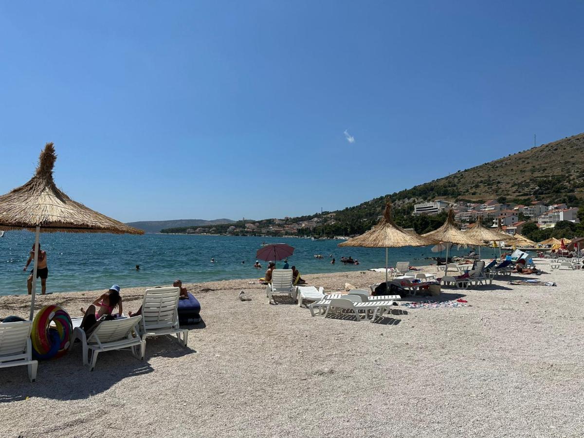 Apartment Lana Trogir Exteriör bild