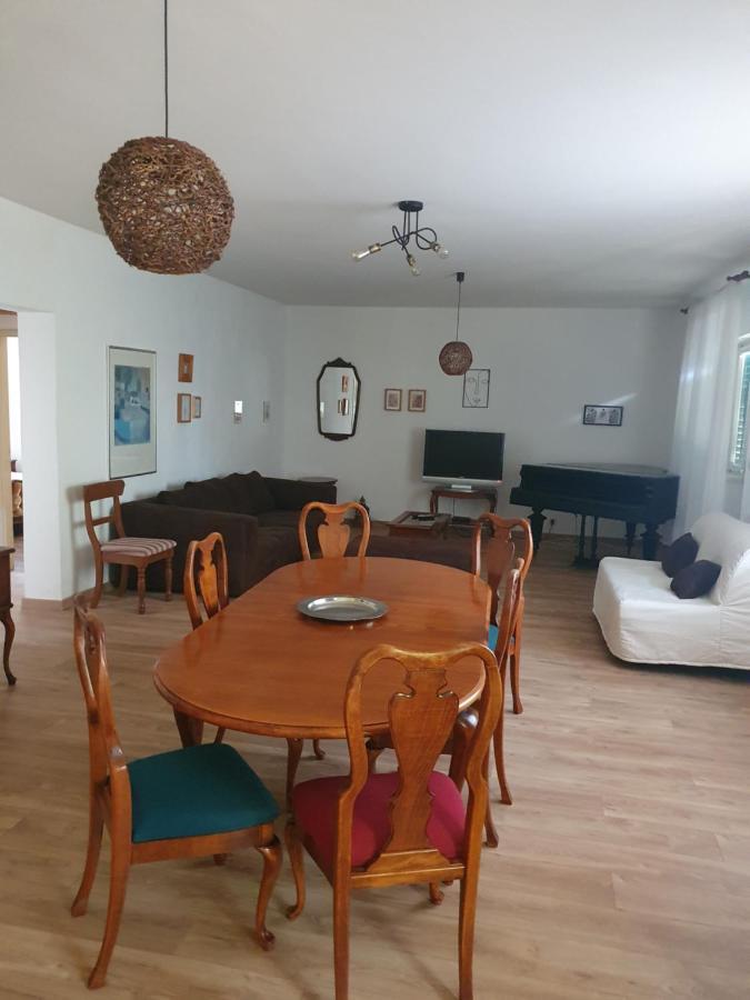 Apartment Lana Trogir Exteriör bild