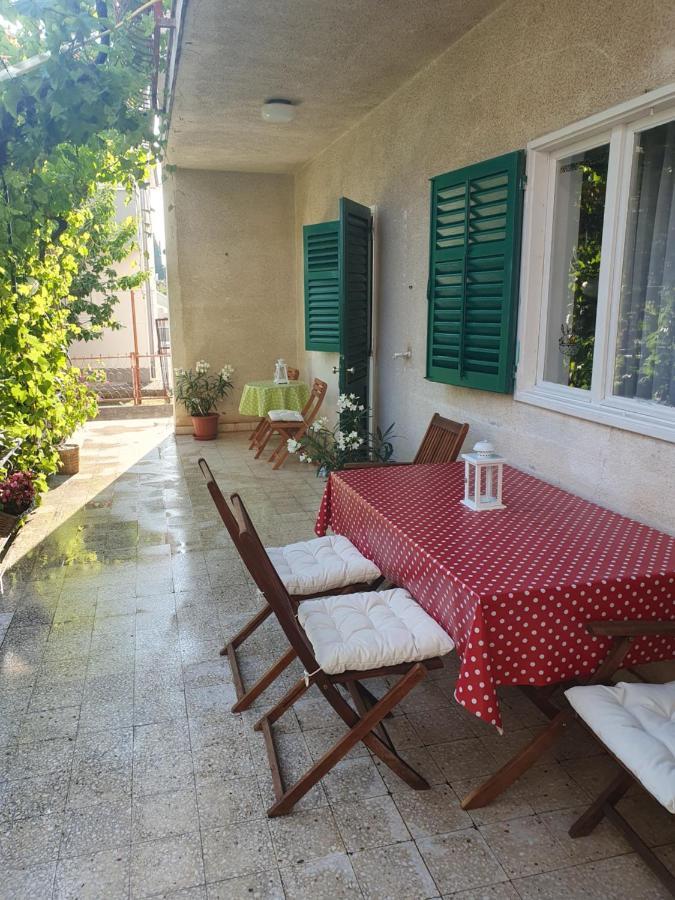 Apartment Lana Trogir Exteriör bild
